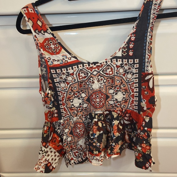 Guess Peplum Tank Top - Picture 5 of 6